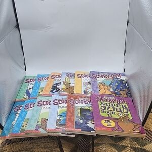 Vintage Cartoon Network Scooby-Doo Scholastic 12 Books By James Gelsey